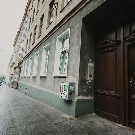 Zeus Design Apartments Sweet Home Виена Екстериор снимка